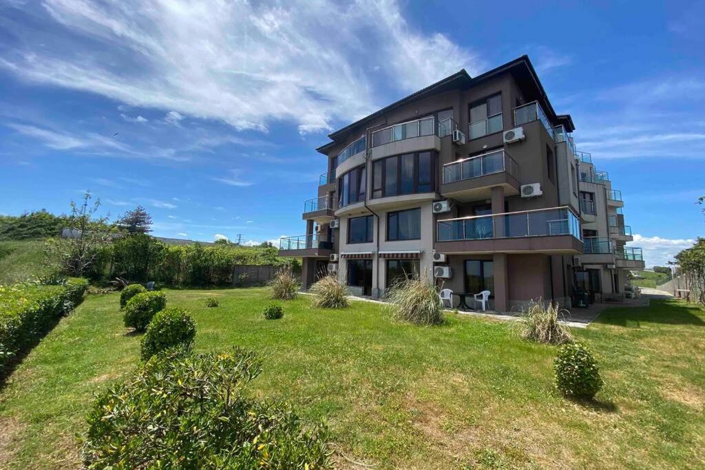 Seaview Dreamy Apartment With A Pool And Garden 辛尼莫雷特 外观 照片