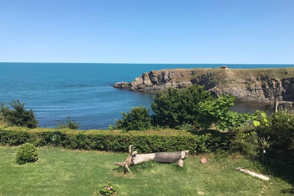 Seaview Dreamy Apartment With A Pool And Garden 辛尼莫雷特 外观 照片